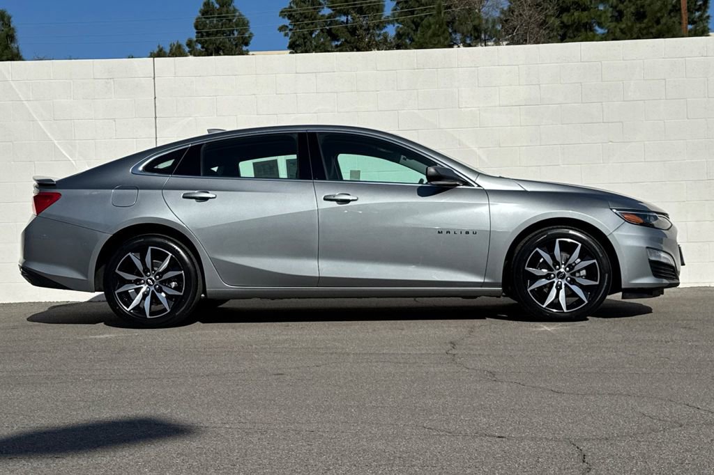 Used 2024 Chevrolet Malibu RS FWD image 6