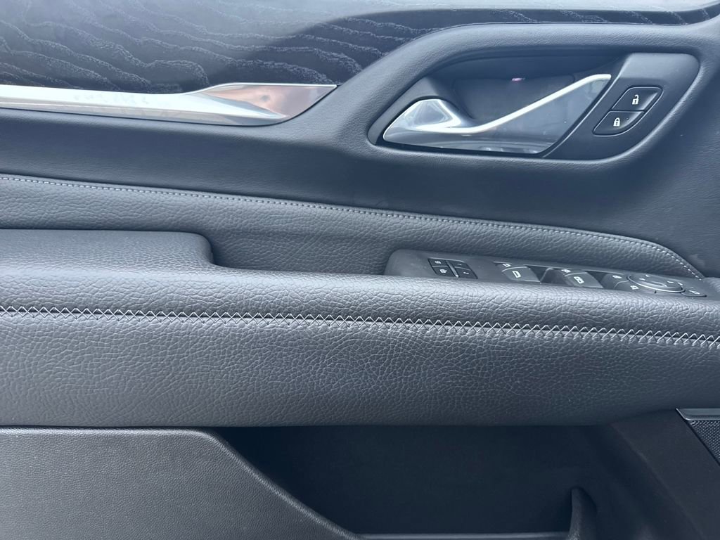 Used 2021 GMC Yukon Denali w/ Denali Premium Package image 20