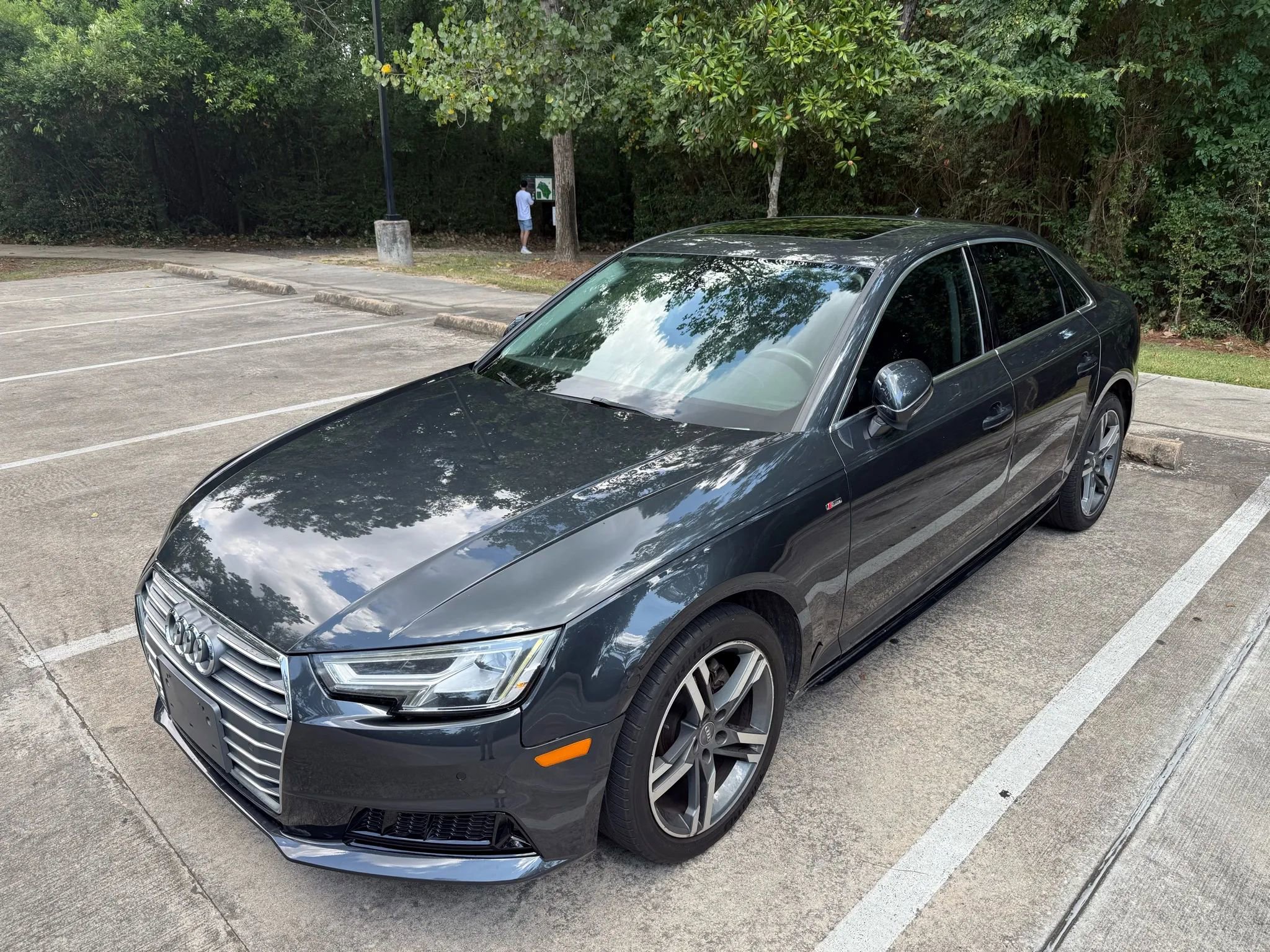 Used 2018 Audi A4 2.0T Ultra Premium Plus w/ Premium Plus Package image 1