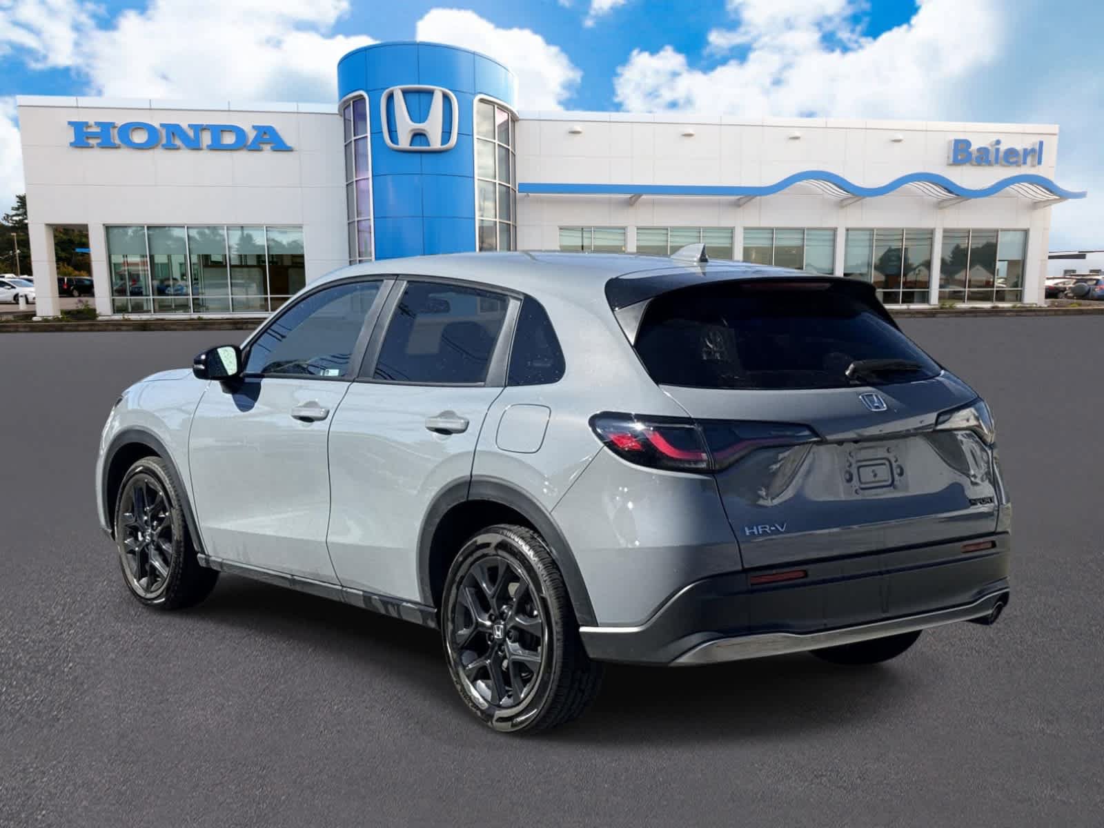 Used 2024 Honda HR-V Sport image 3