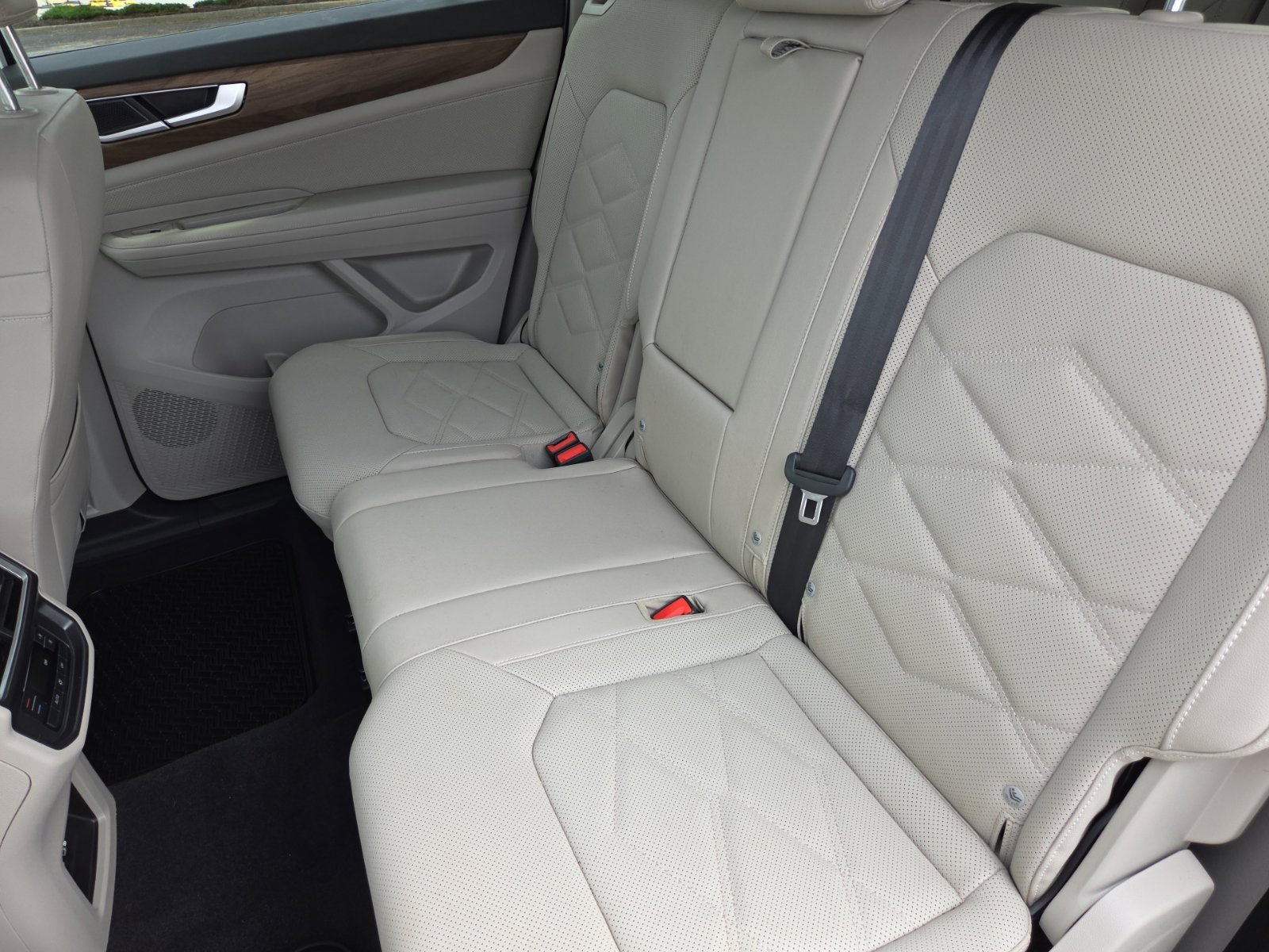 Certified 2026 Volkswagen Atlas SE AWD/4WD image 19