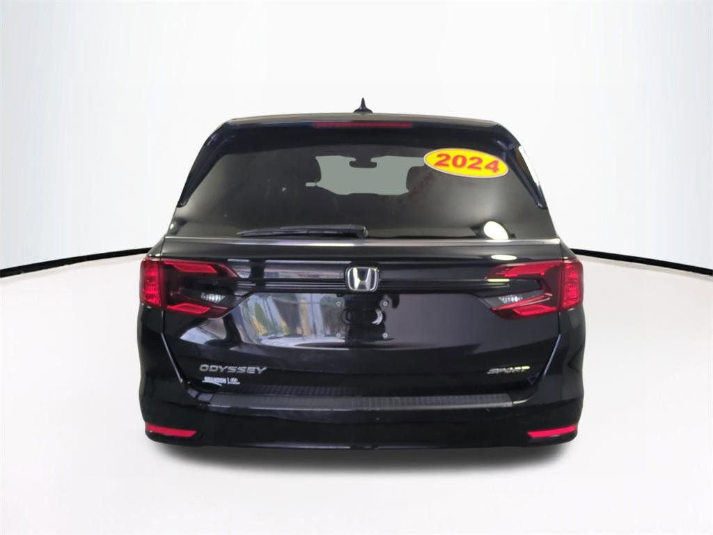 Used 2024 Honda Odyssey Sport image 6
