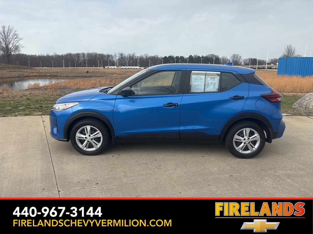 Used 2025 Nissan Kicks Play S image 7