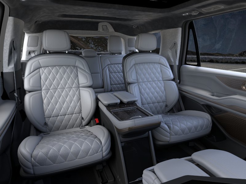 New 2026 Lincoln Navigator Black Label AWD/4WD image 11