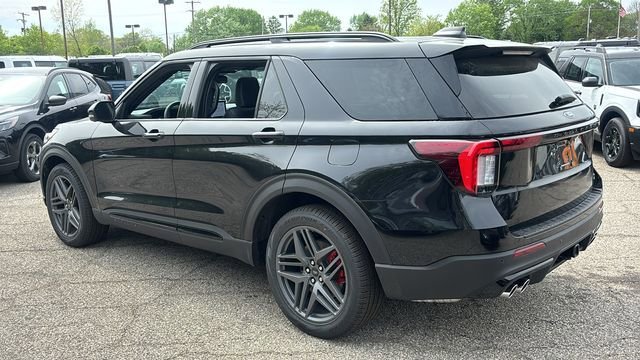 New 2026 Ford Explorer ST AWD/4WD image 5