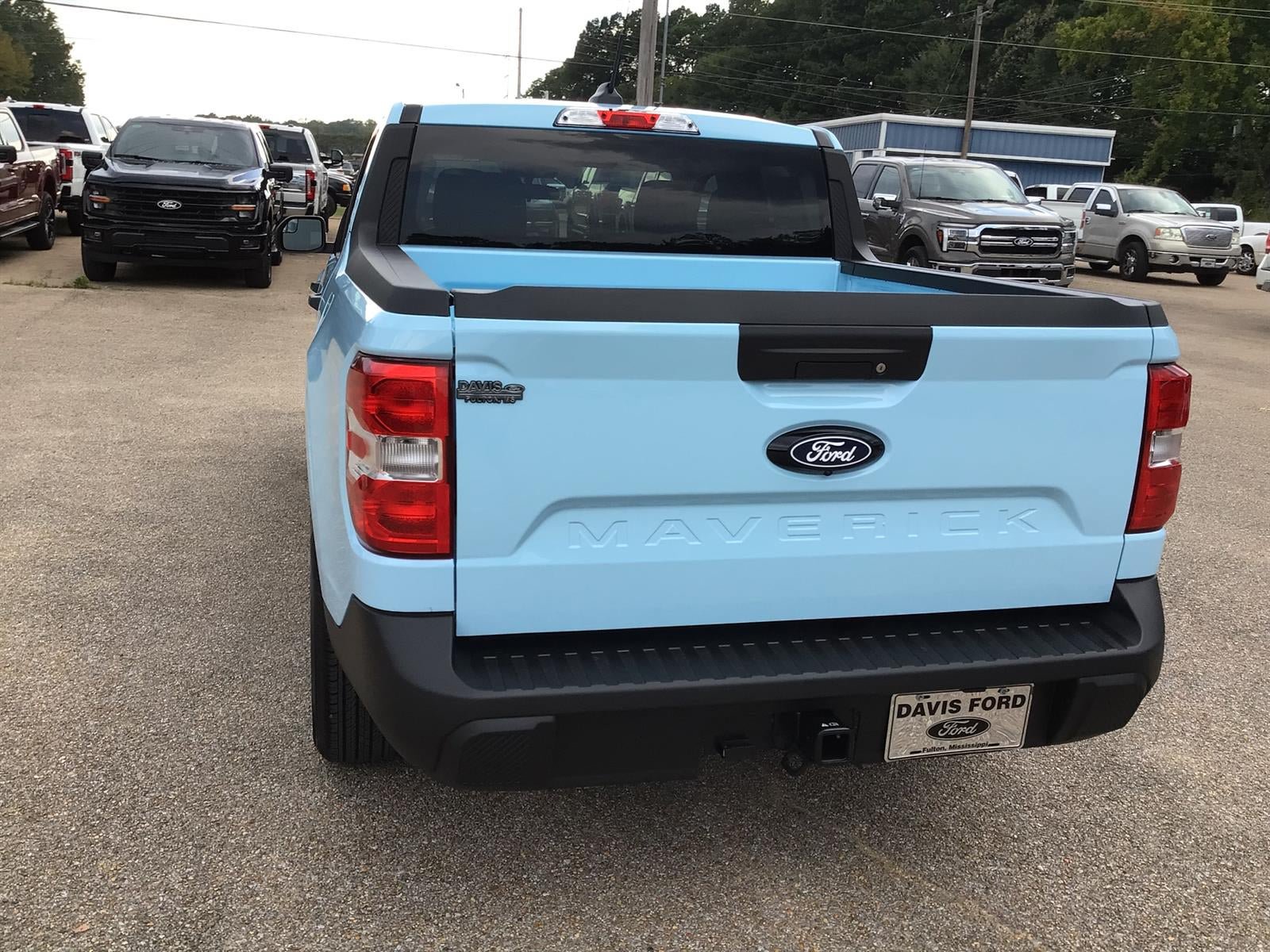 New 2026 Ford Maverick XLT w/ XLT Luxury Package FWD image 13