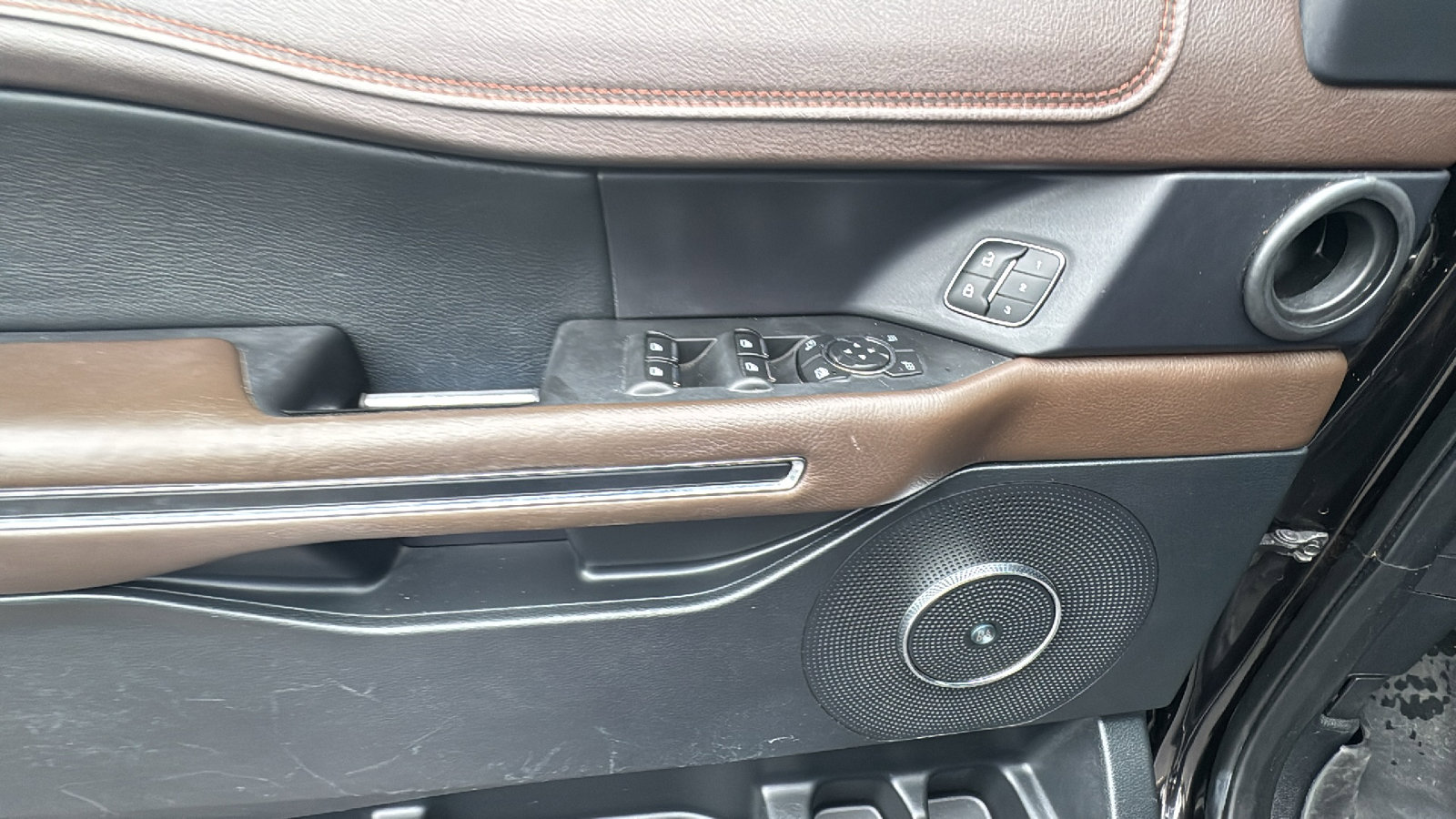 Used 2021 Ford Expedition King Ranch RWD image 13