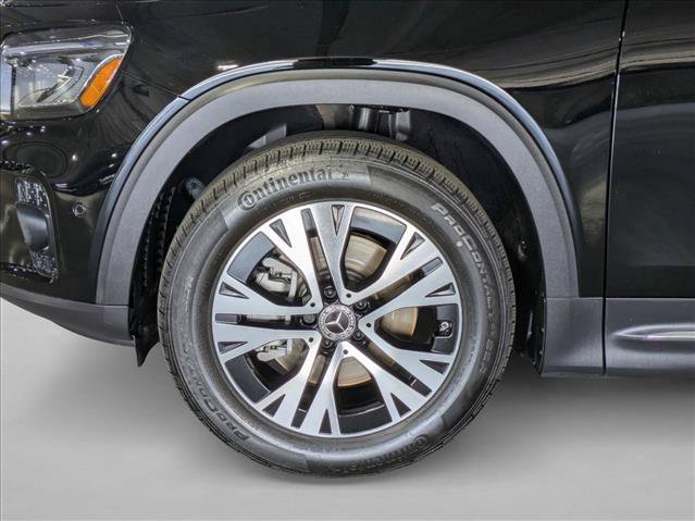 Certified 2025 Mercedes-Benz GLB 250 image 24