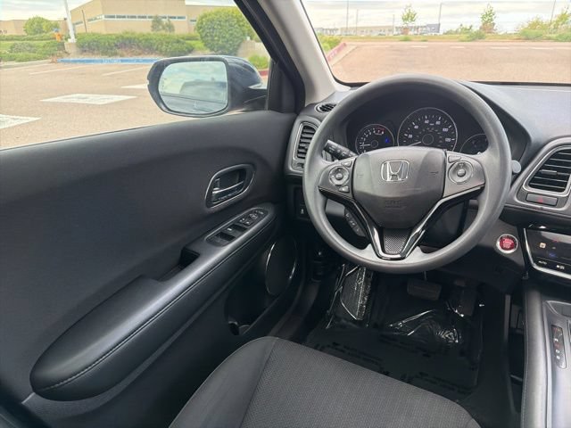 Used 2018 Honda HR-V EX image 23