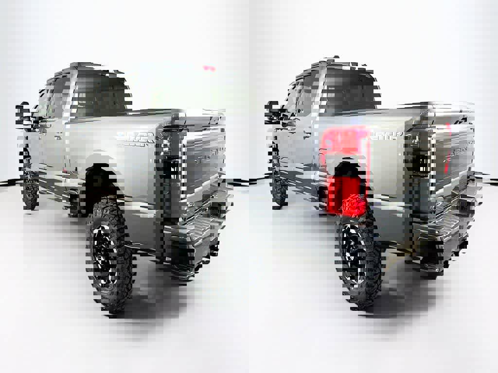 New 2026 Ford F250 Platinum w/ Tremor Off-Road Package image 4