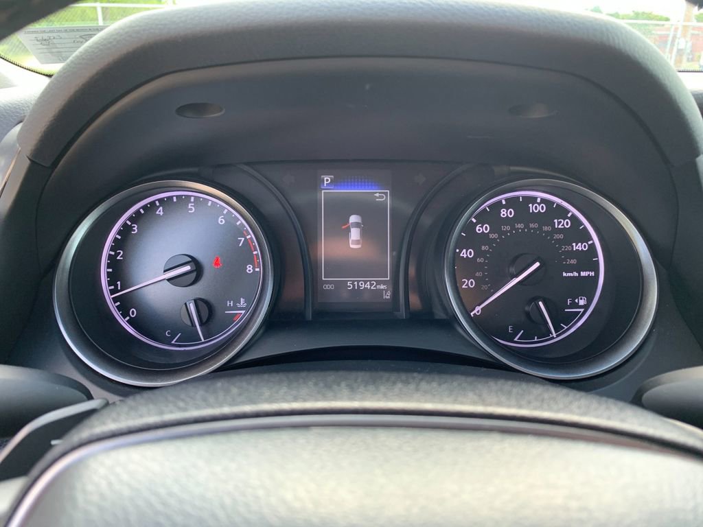 Used 2024 Toyota Camry SE FWD image 29