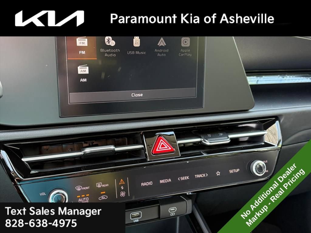 New 2026 Kia Niro LX FWD image 10