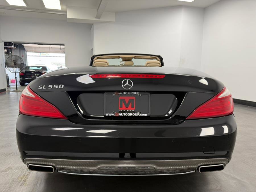 Used 2013 Mercedes-Benz SL 550 image 10