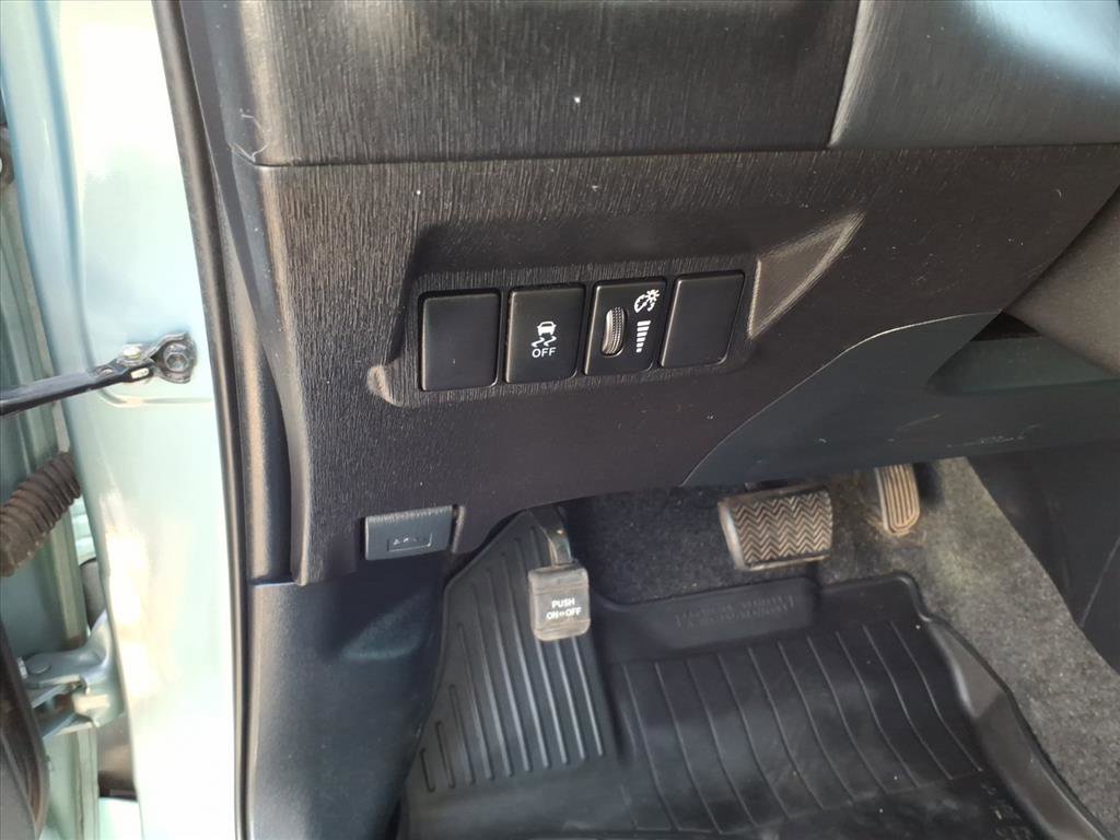 Used 2017 Toyota Prius V Three FWD image 26