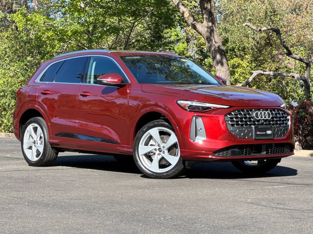 Certified 2025 Audi Q5 Premium w/ Premium Plus AWD/4WD image 2