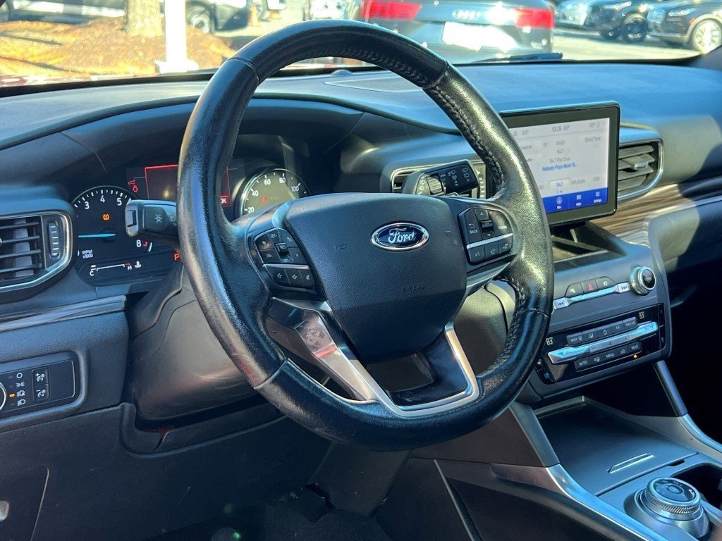 Used 2020 Ford Explorer Limited image 19