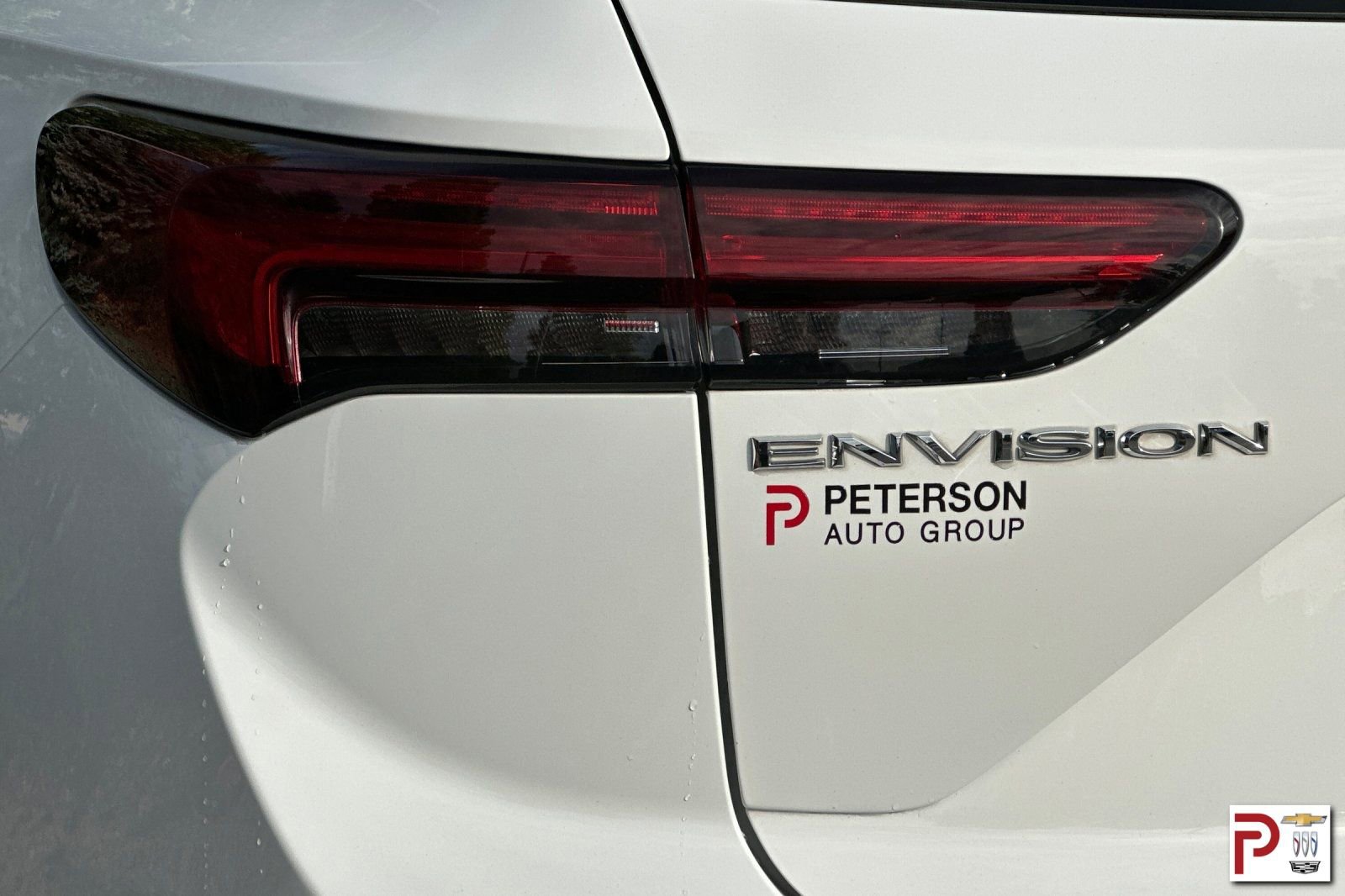 Certified 2023 Buick Envision Essence image 32