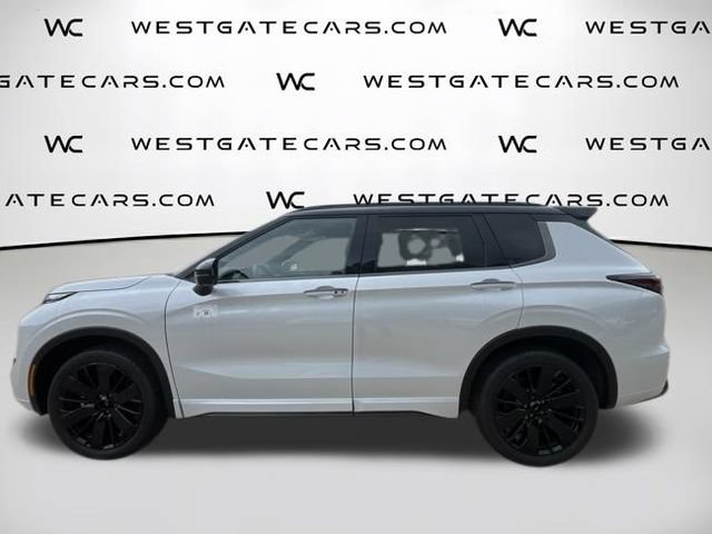 New 2026 Mitsubishi Outlander SEL Black Edition FWD image 11