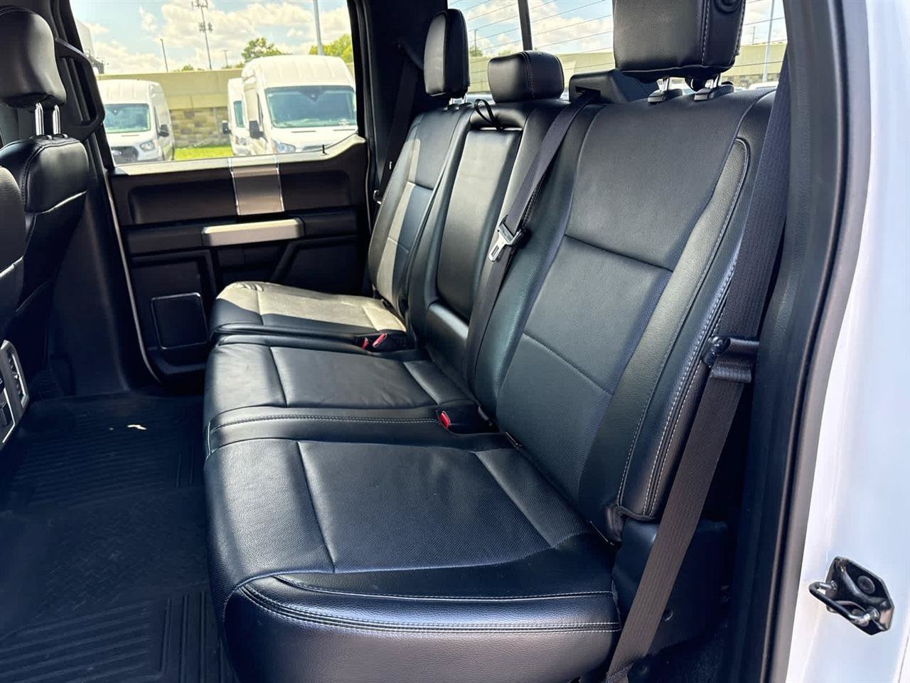Used 2015 Ford F150 Lariat w/ Equipment Group 501A Mid AWD/4WD image 23