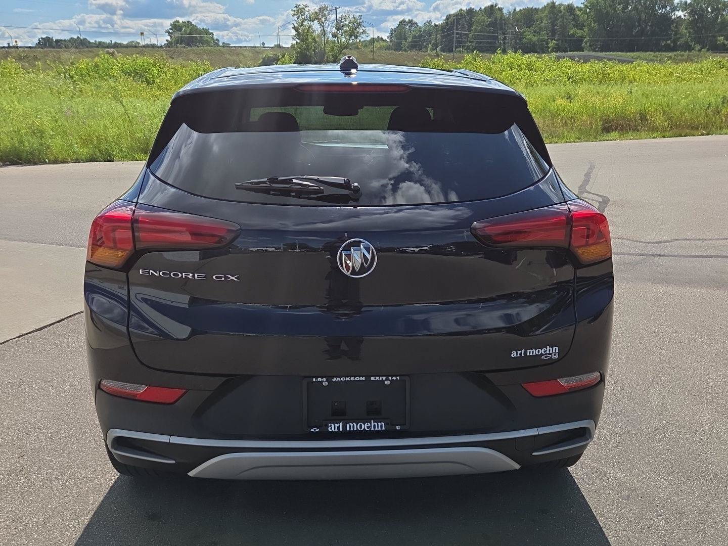 Used 2020 Buick Encore GX Preferred w/ Cold Weather Comfort Package FWD image 4