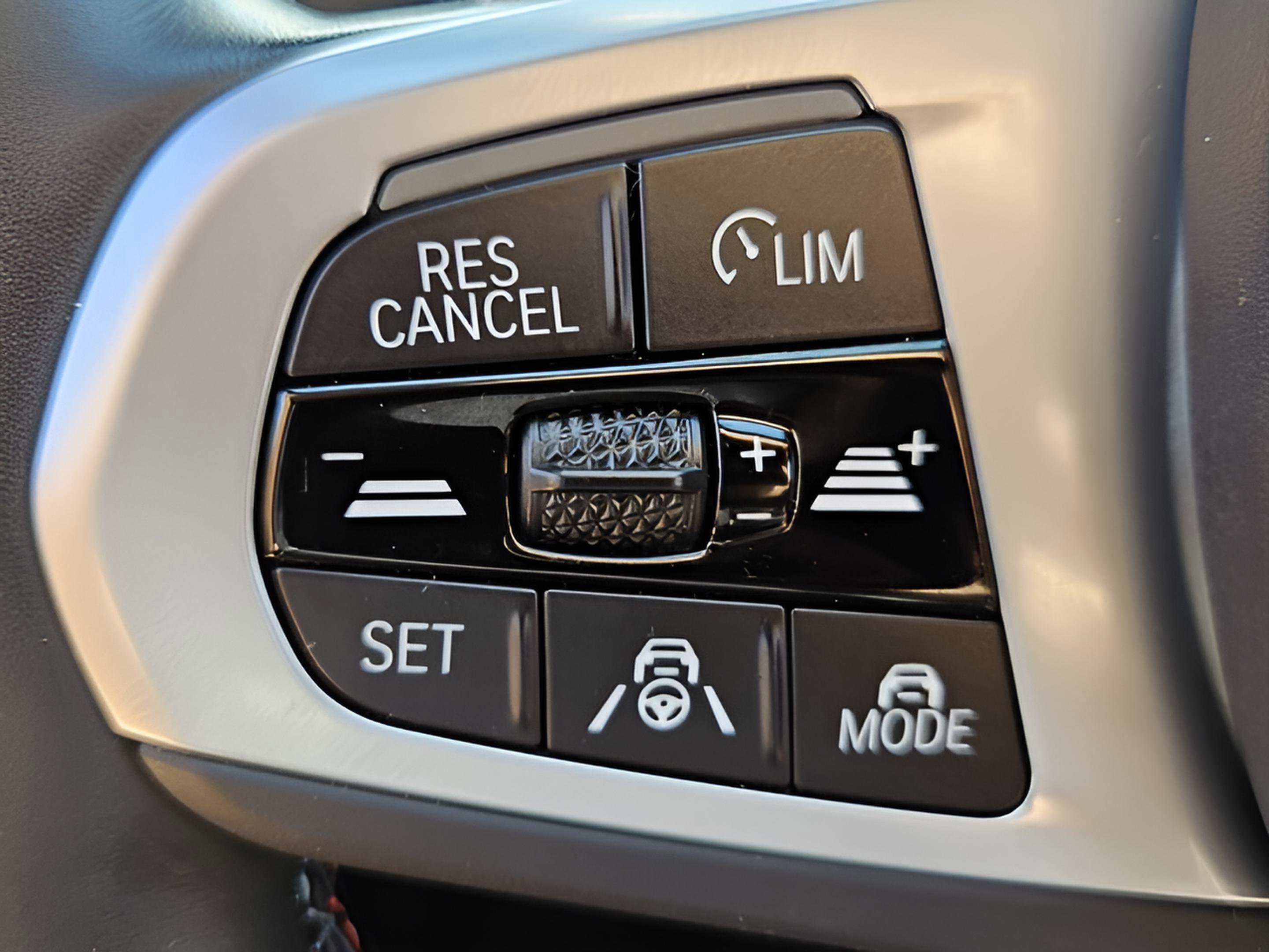 Certified 2025 BMW M850i xDrive image 16