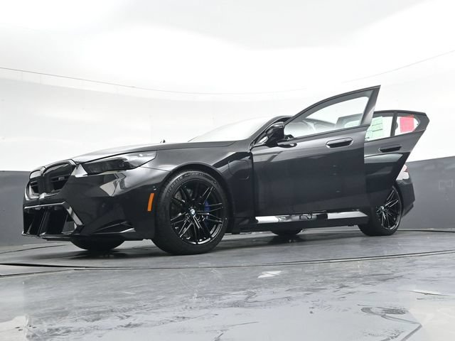New 2027 BMW M5 w/ Carbon Package AWD/4WD image 47