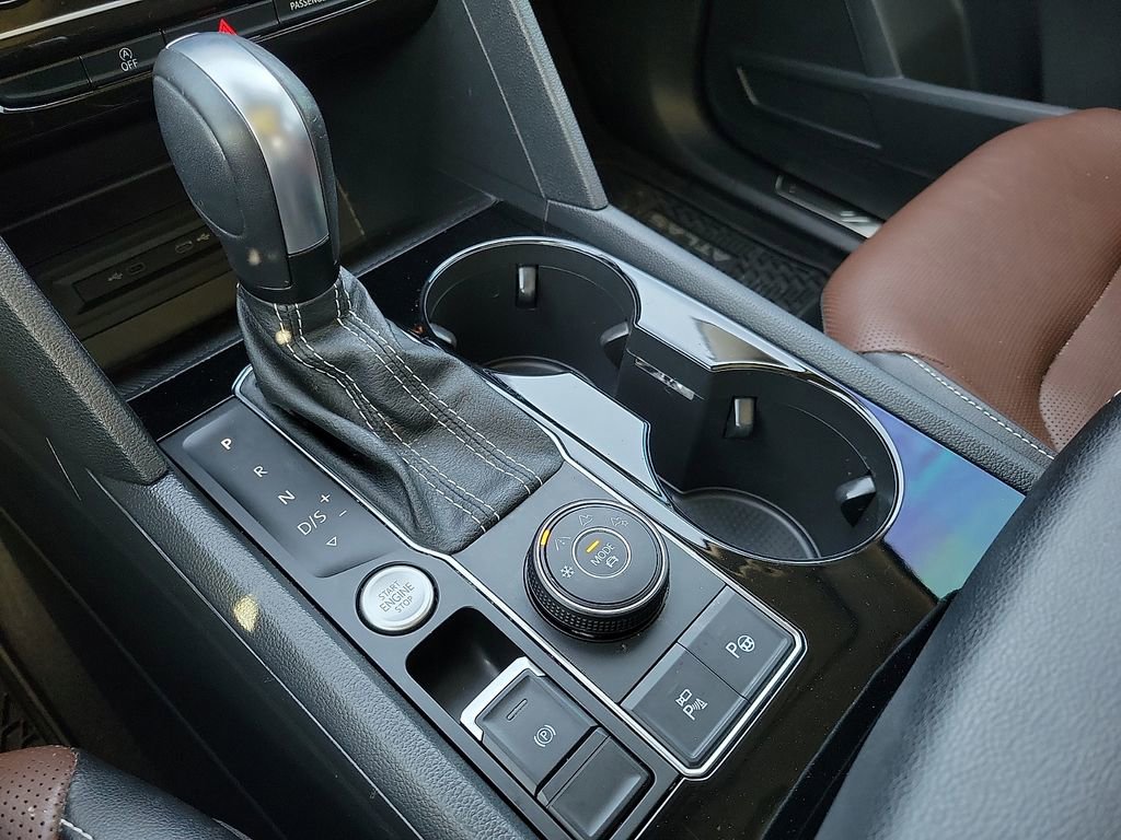 Used 2022 Volkswagen Atlas SEL Premium image 15