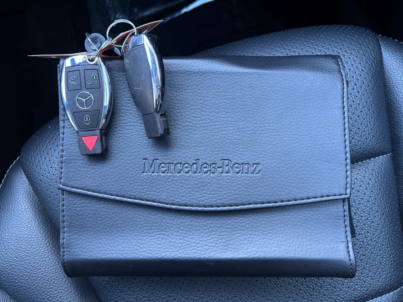 Used 2019 Mercedes-Benz GLC 300 4MATIC image 24