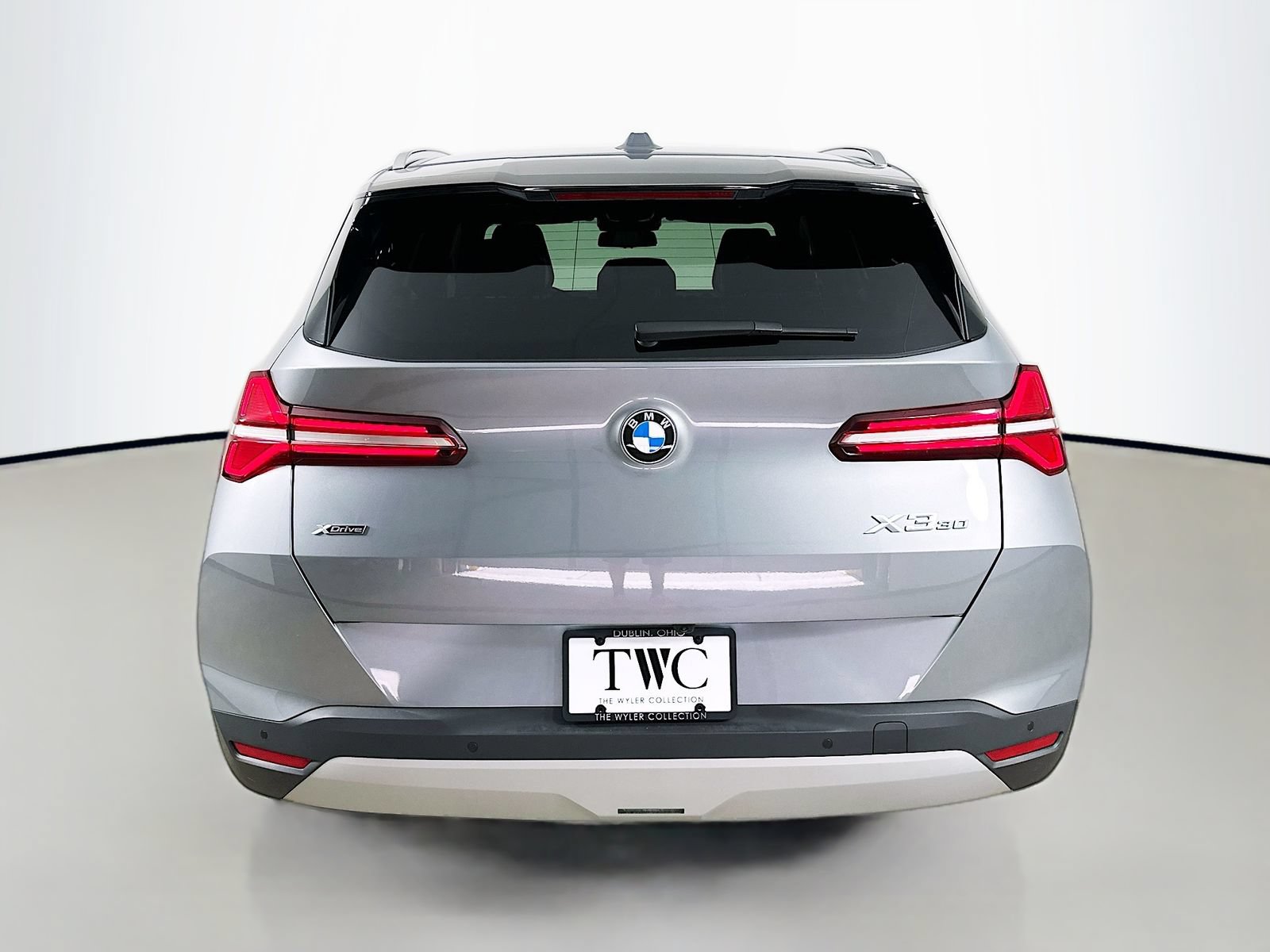 Used 2026 BMW X3 xDrive30i w/ Premium Package AWD/4WD image 6