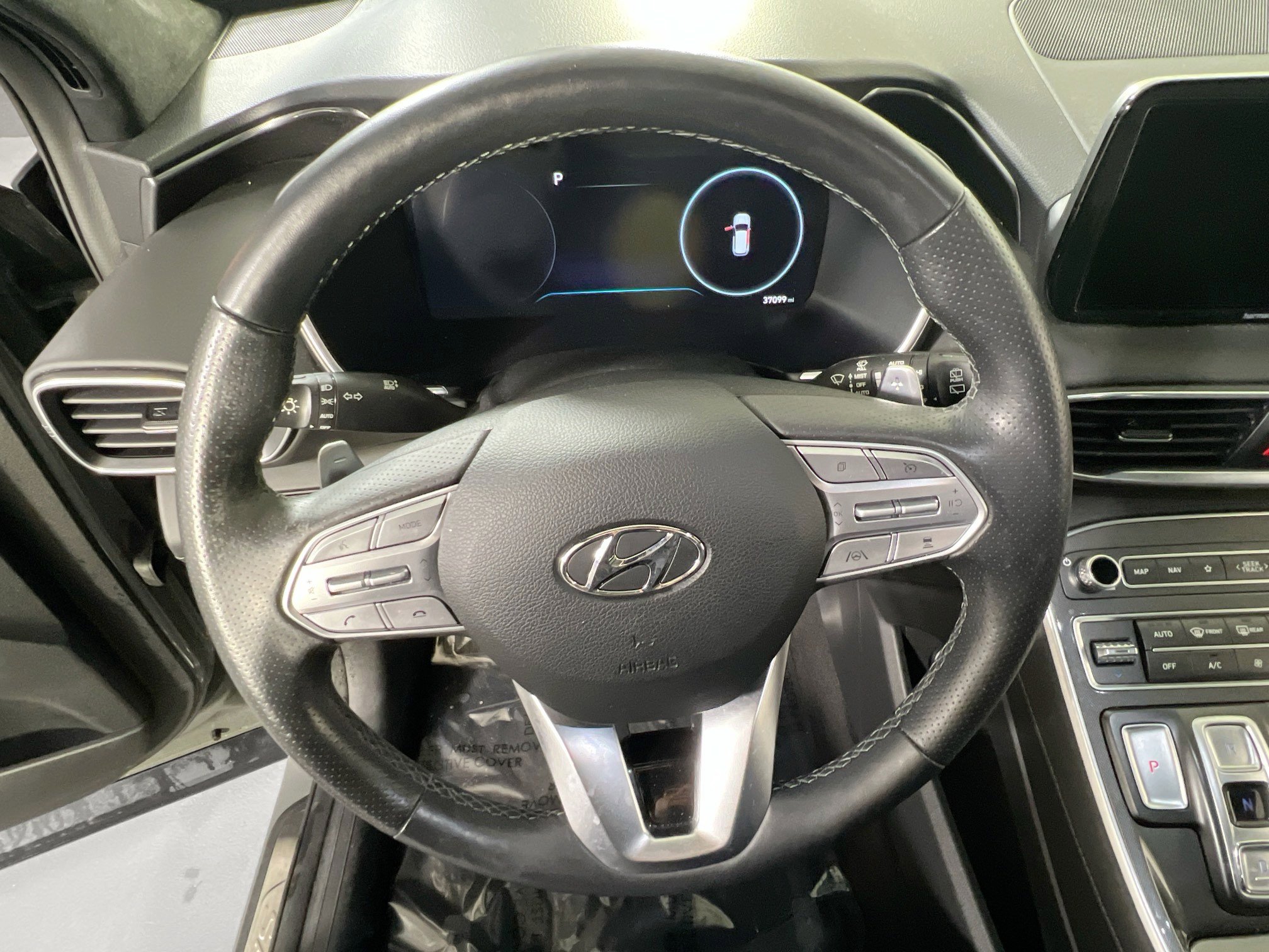 Used 2022 Hyundai Santa Fe Calligraphy image 11