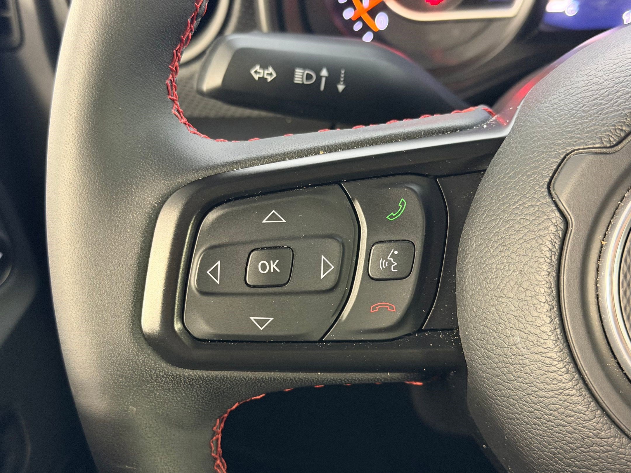 Used 2024 Jeep Wrangler Unlimited Rubicon image 13