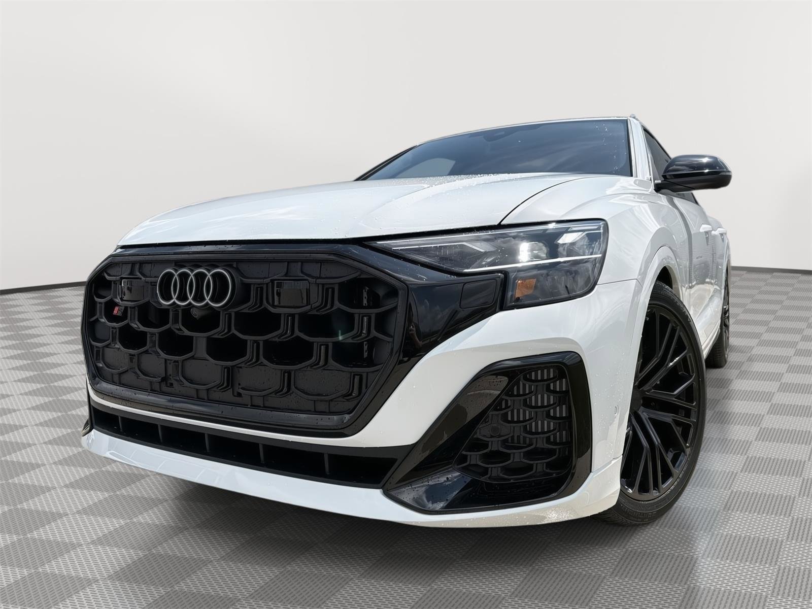 New 2026 Audi SQ8 Premium Plus