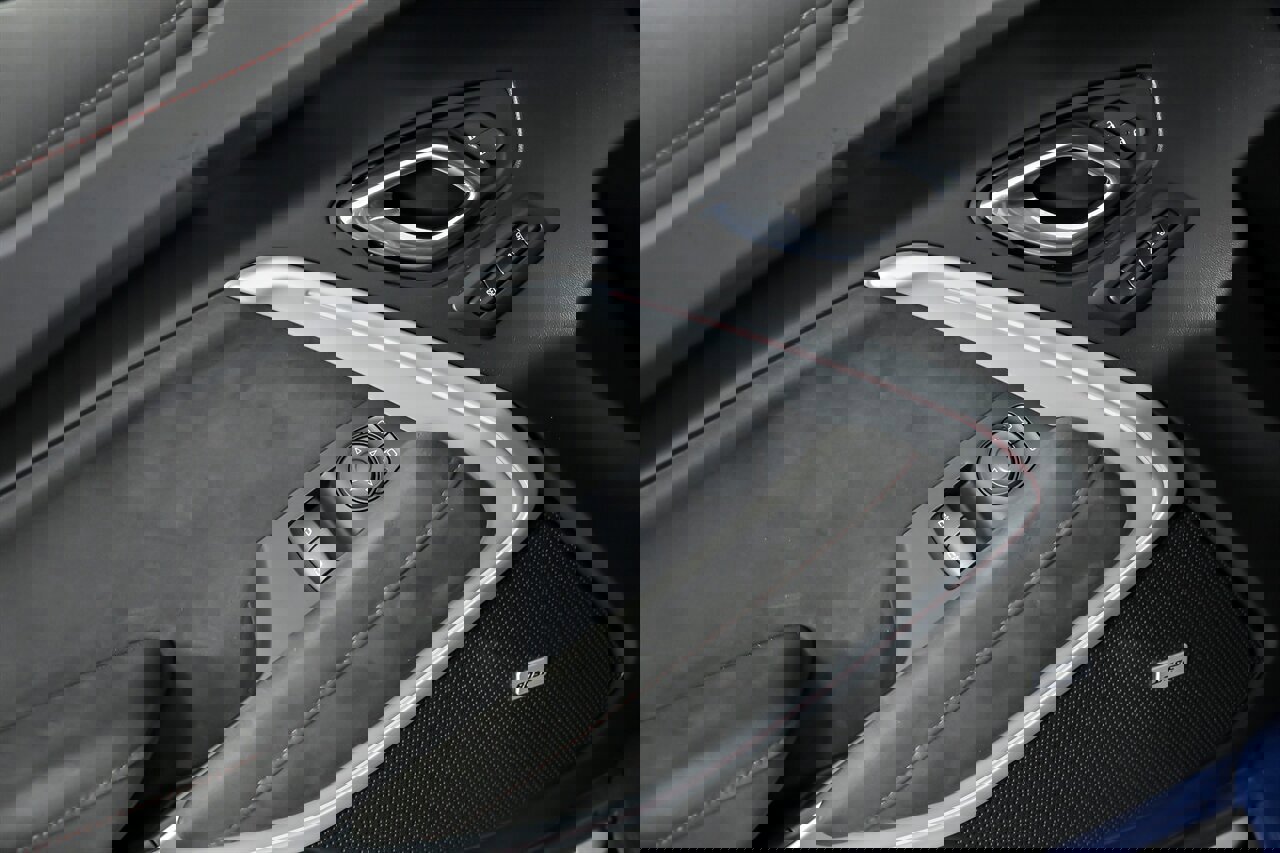 Used 2021 Chevrolet Camaro ZL1 image 18