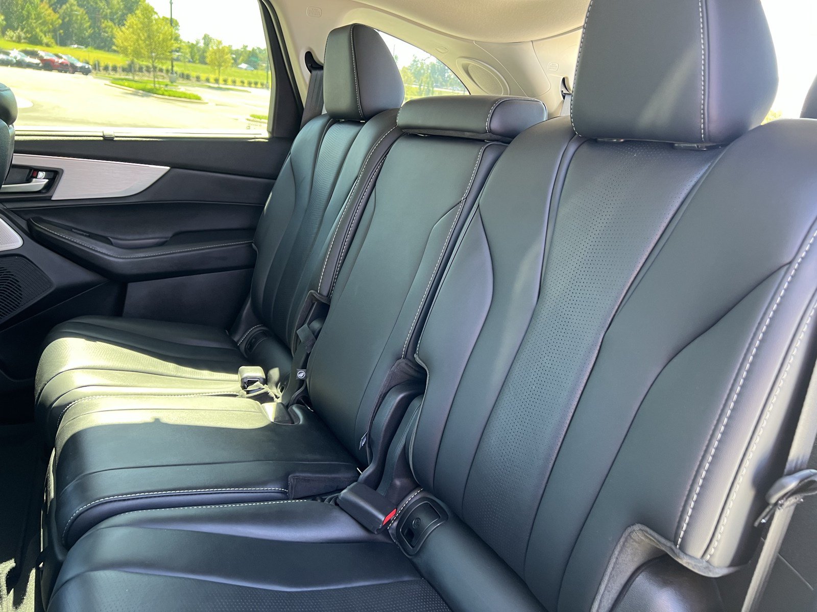 Certified 2025 Acura MDX w/ Technology Package FWD image 32