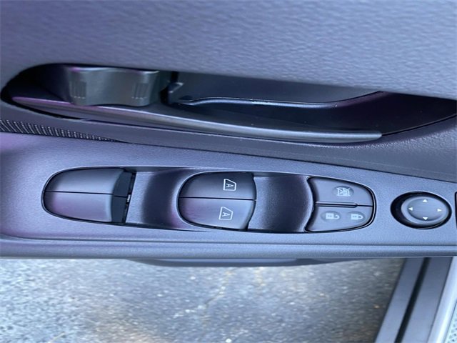 Used 2024 Nissan Kicks S image 24