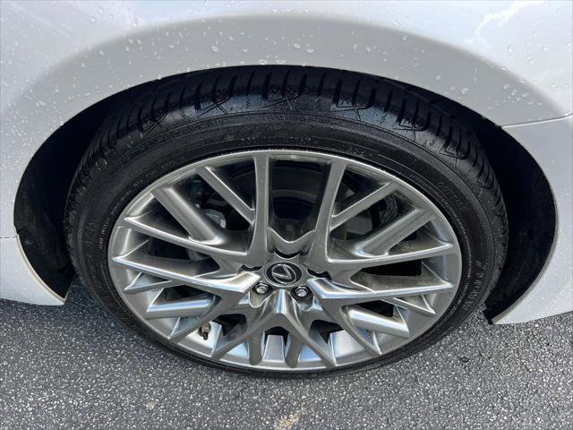 Certified 2022 Lexus RC 350 w/ Premium Package image 18