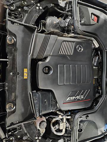 Used 2023 Mercedes-Benz AMG GT 43 image 23