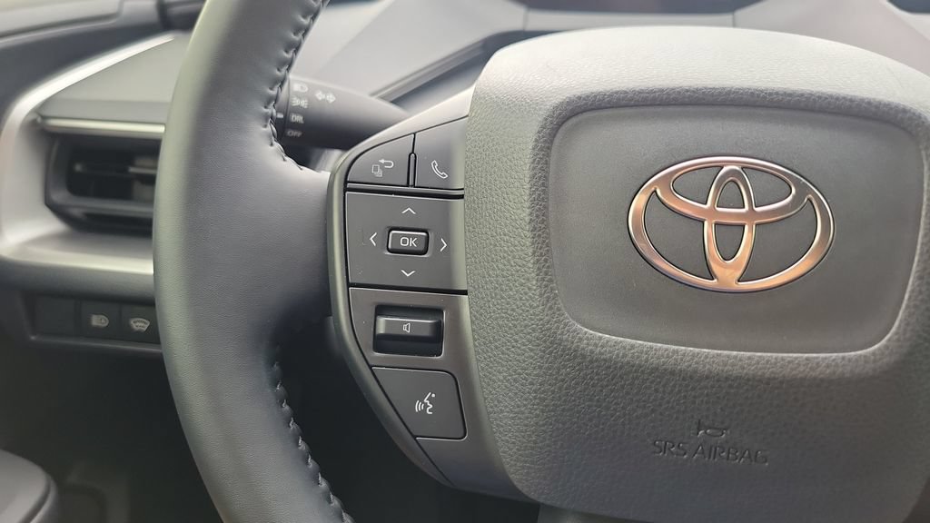 Certified 2024 Toyota Prius LE FWD image 20