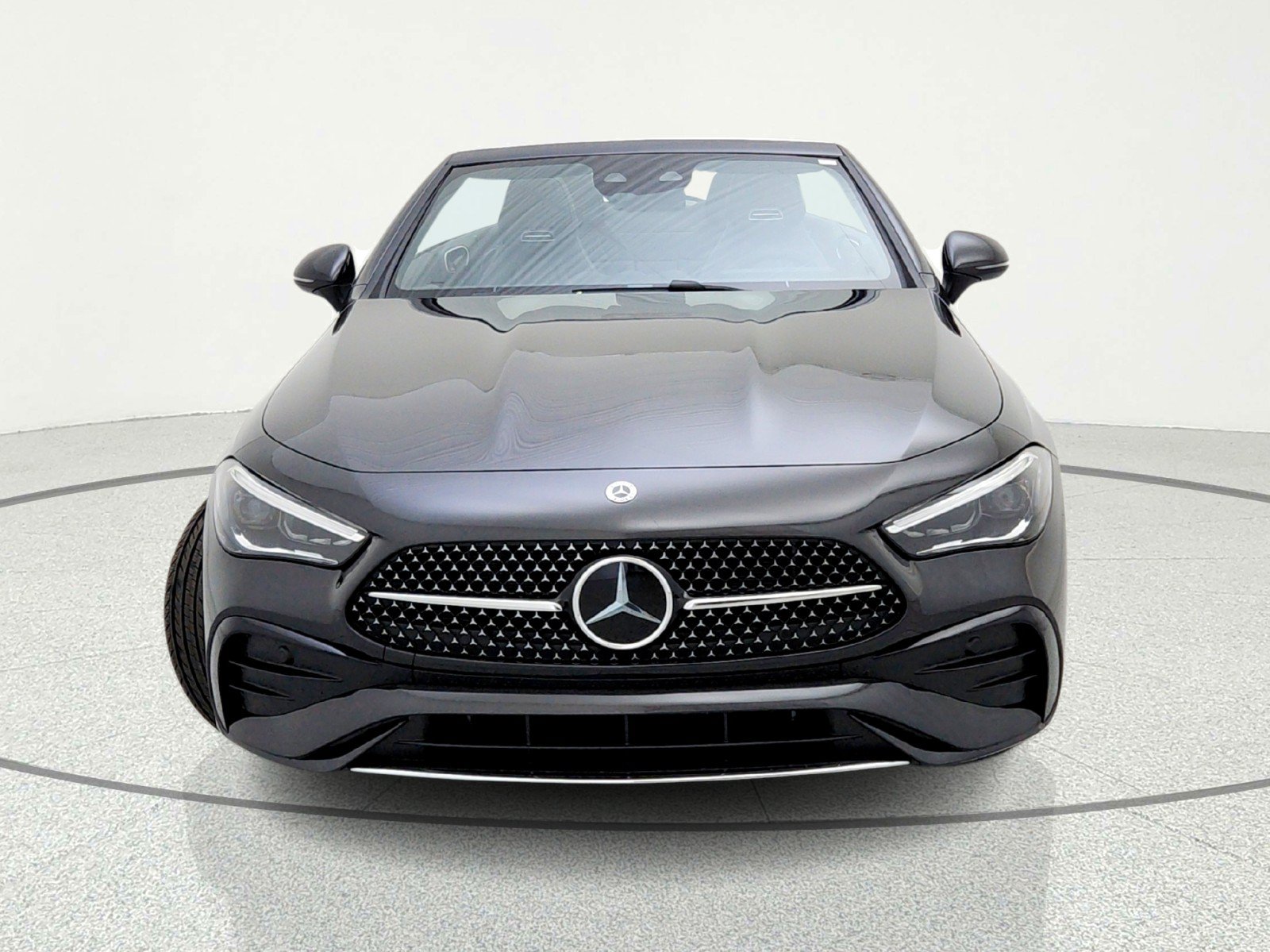 Certified 2026 Mercedes-Benz CLE 300 4MATIC Cabriolet image 3