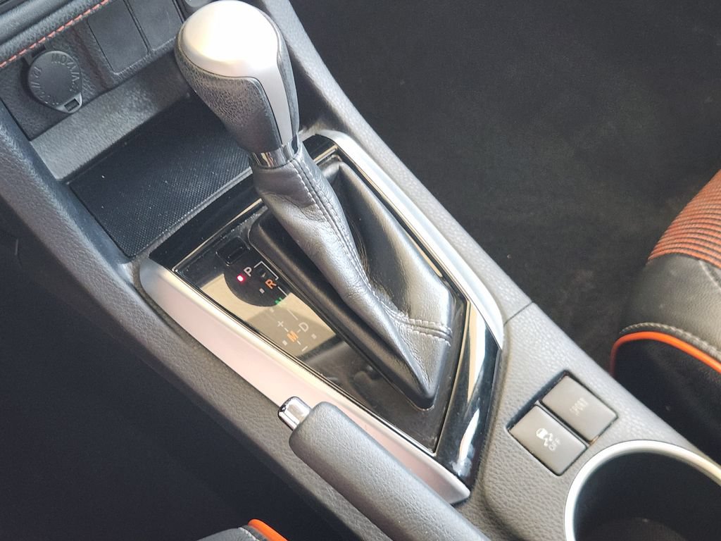 Used 2017 Toyota Corolla SE w/ Carpet Mat Package (TMS) FWD image 20