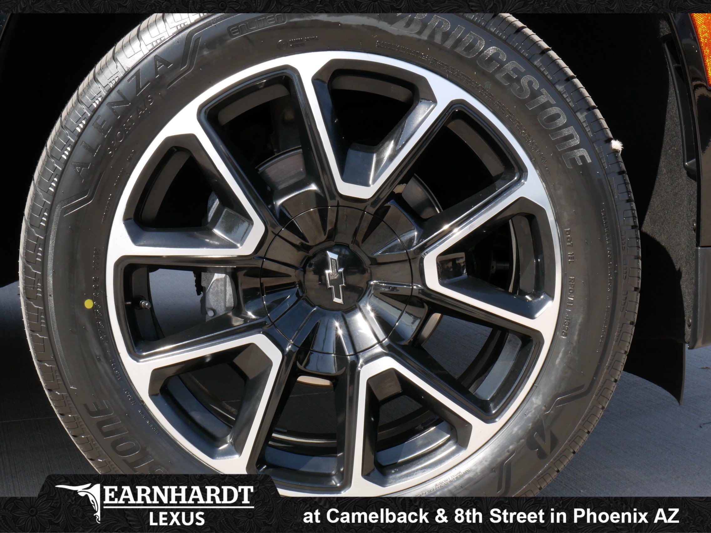 Used 2025 Chevrolet Suburban RST w/ Sun And Tow Package AWD/4WD image 21