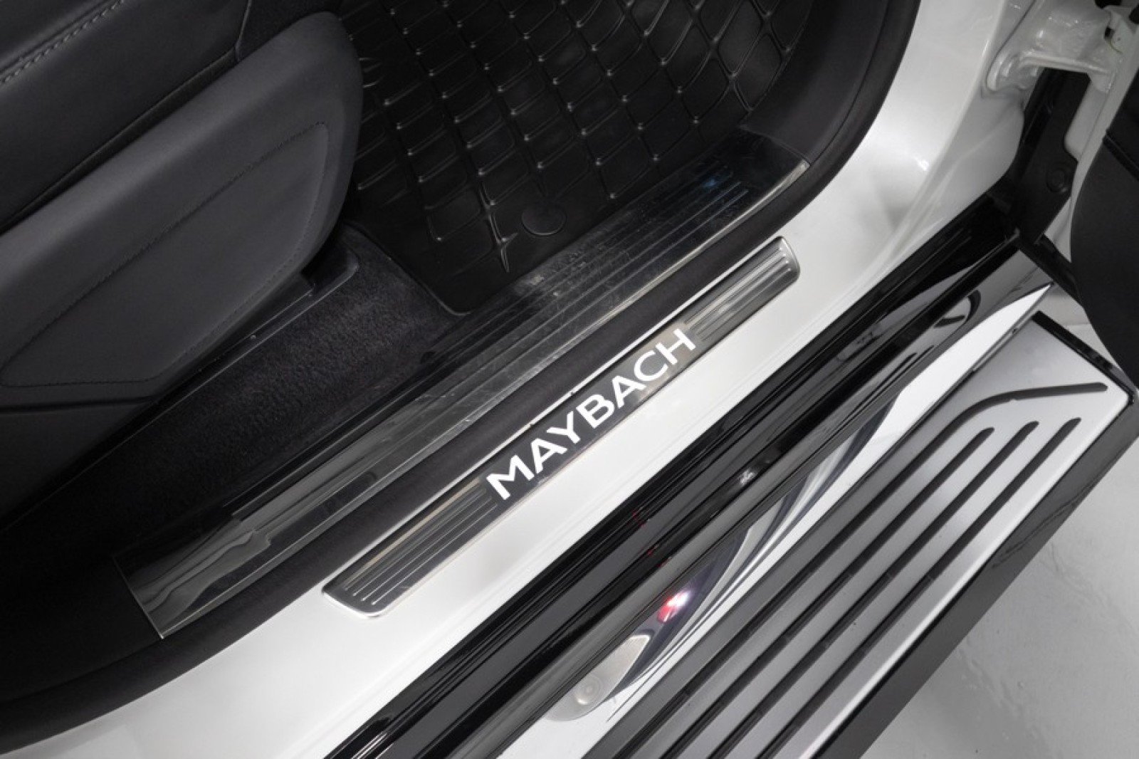 Used 2023 Mercedes-Benz Maybach GLS 600 4MATIC image 57