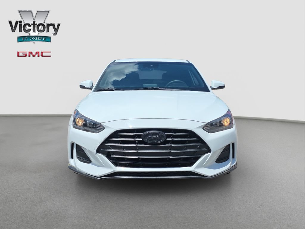 Used 2019 Hyundai Veloster 2.0 FWD image 2