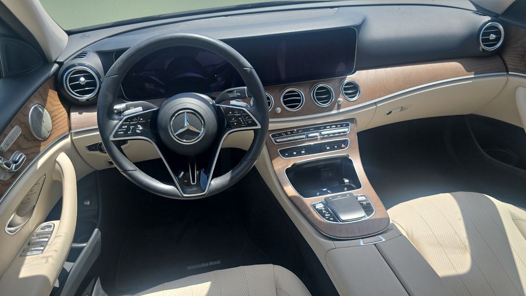 Used 2022 Mercedes-Benz E 350 4MATIC Sedan image 14