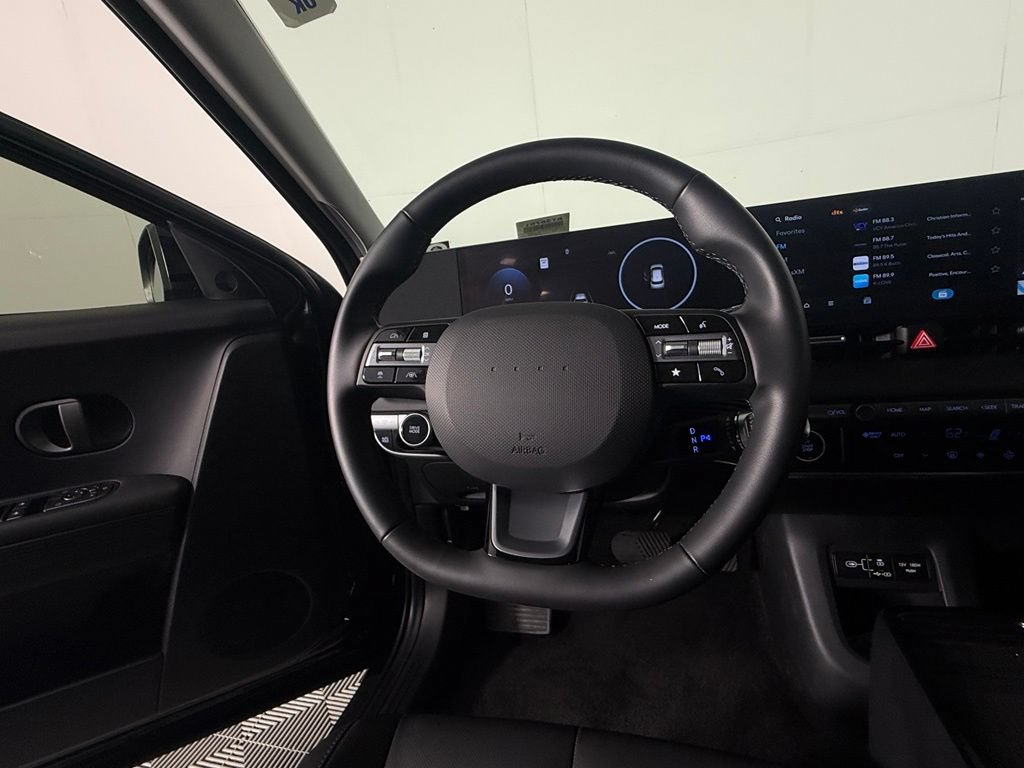 Used 2025 Hyundai Ioniq 5 SEL RWD image 13