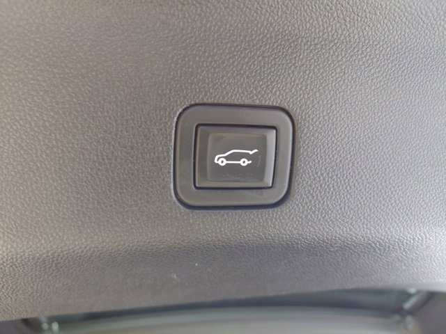 Used 2024 Chevrolet Tahoe LT image 44