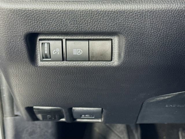 Certified 2025 Toyota RAV4 LE image 10