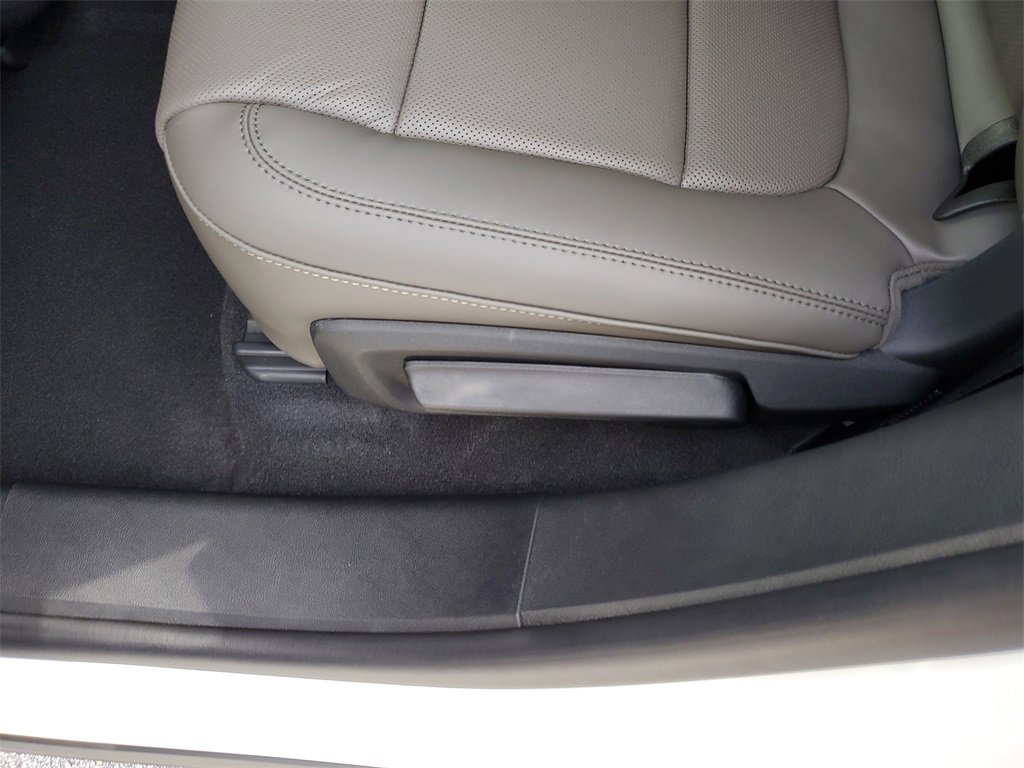 New 2026 Lincoln Corsair Grand Touring image 12