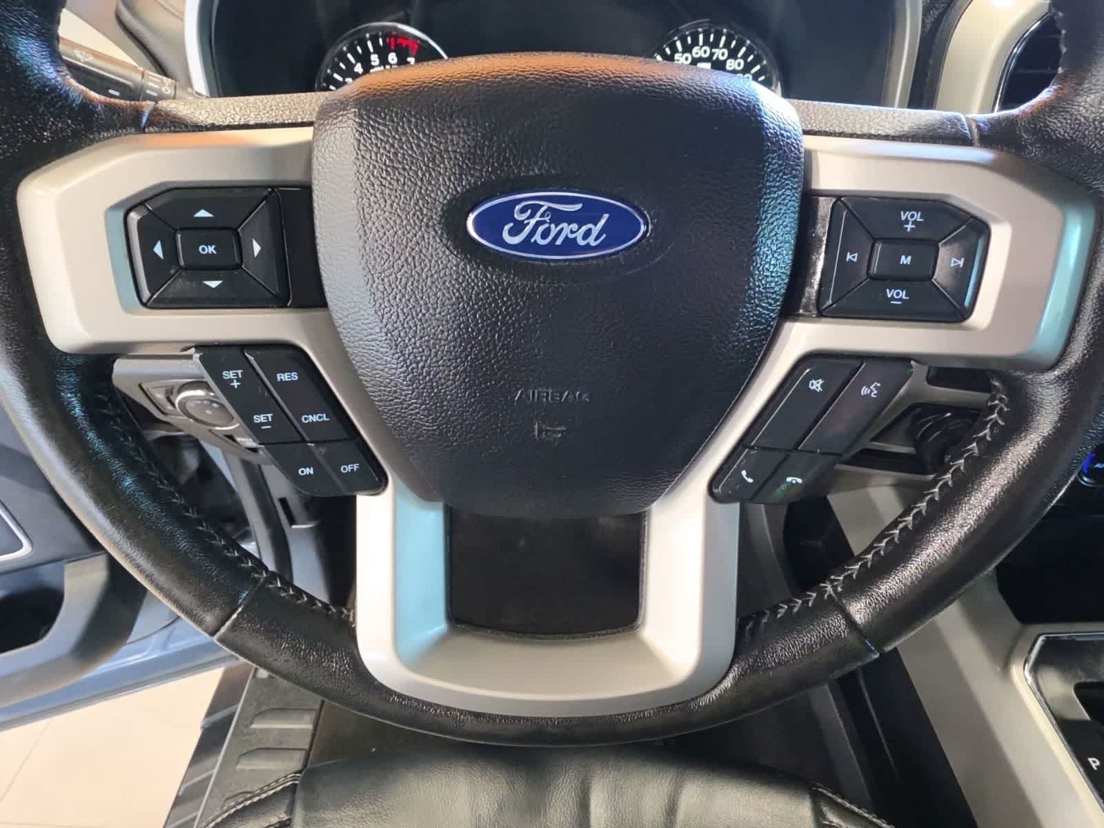 Used 2019 Ford F150 Lariat w/ Equipment Group 502A Luxury AWD/4WD image 24