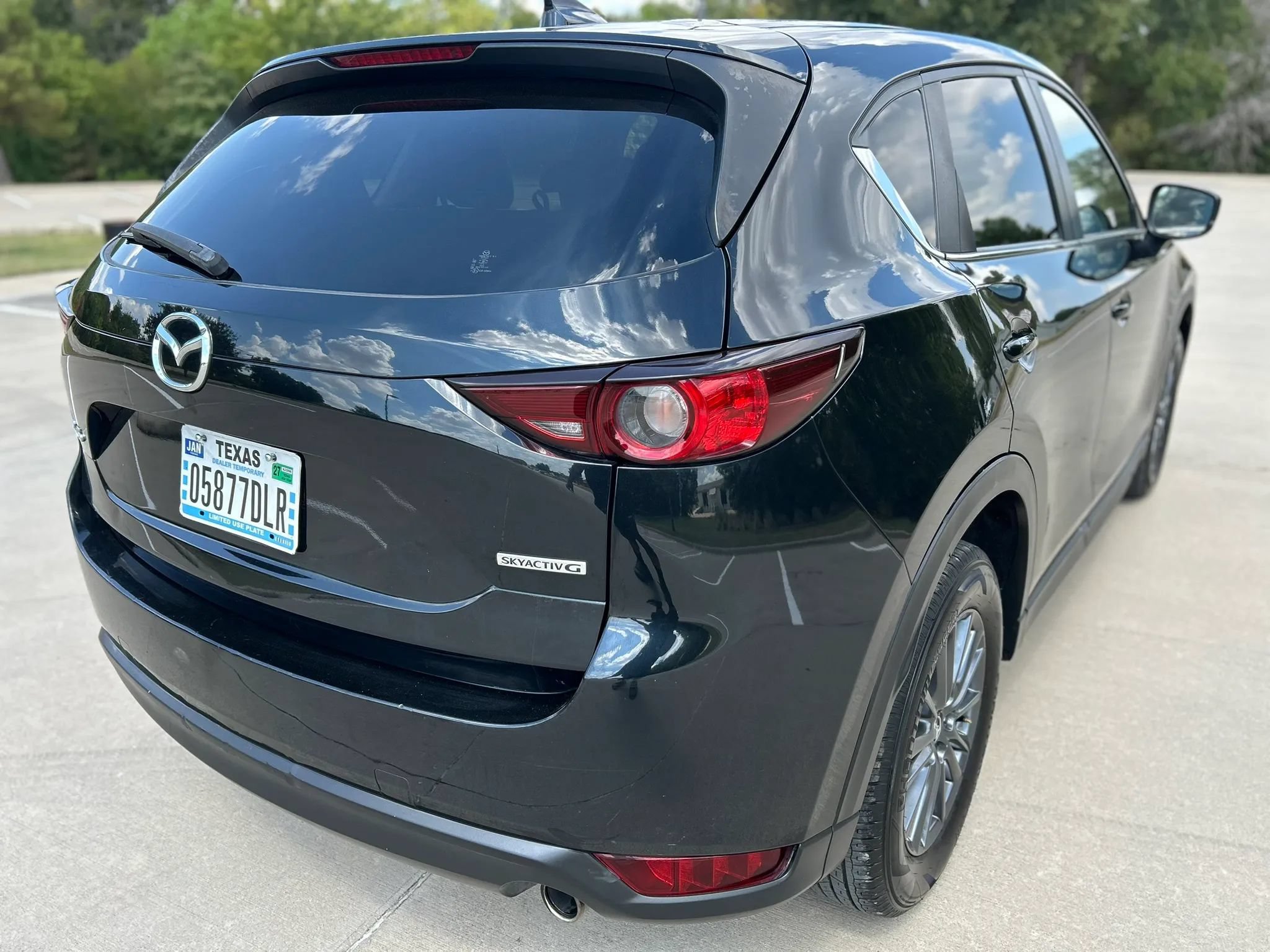 Used 2021 MAZDA CX-5 Touring FWD image 6